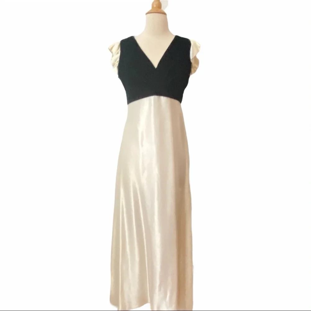 1950’s Vintage Elegant Green Velvet & Satin Formal Gown With Cutout Back, Medium - Picture 4 of 15